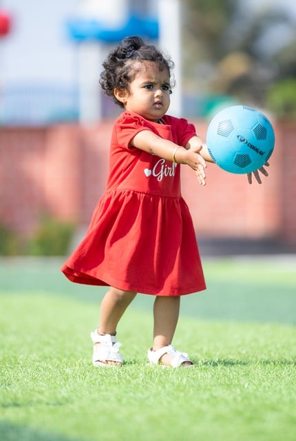 此前曾因性骚扰丑闻离职，斯基拉：奥维马斯接近重返阿贾克斯